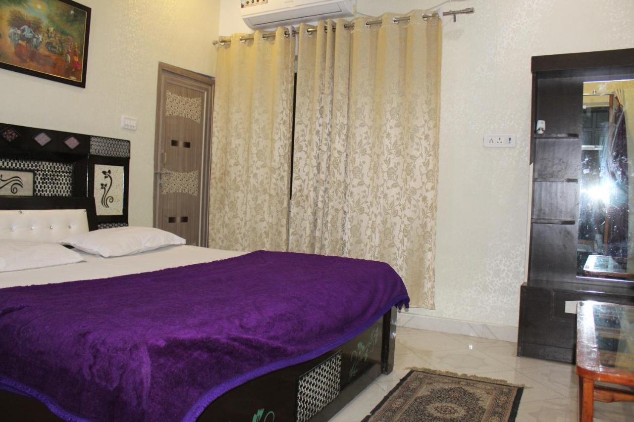 Sunset Backpackers Hostel Orchha Exterior foto