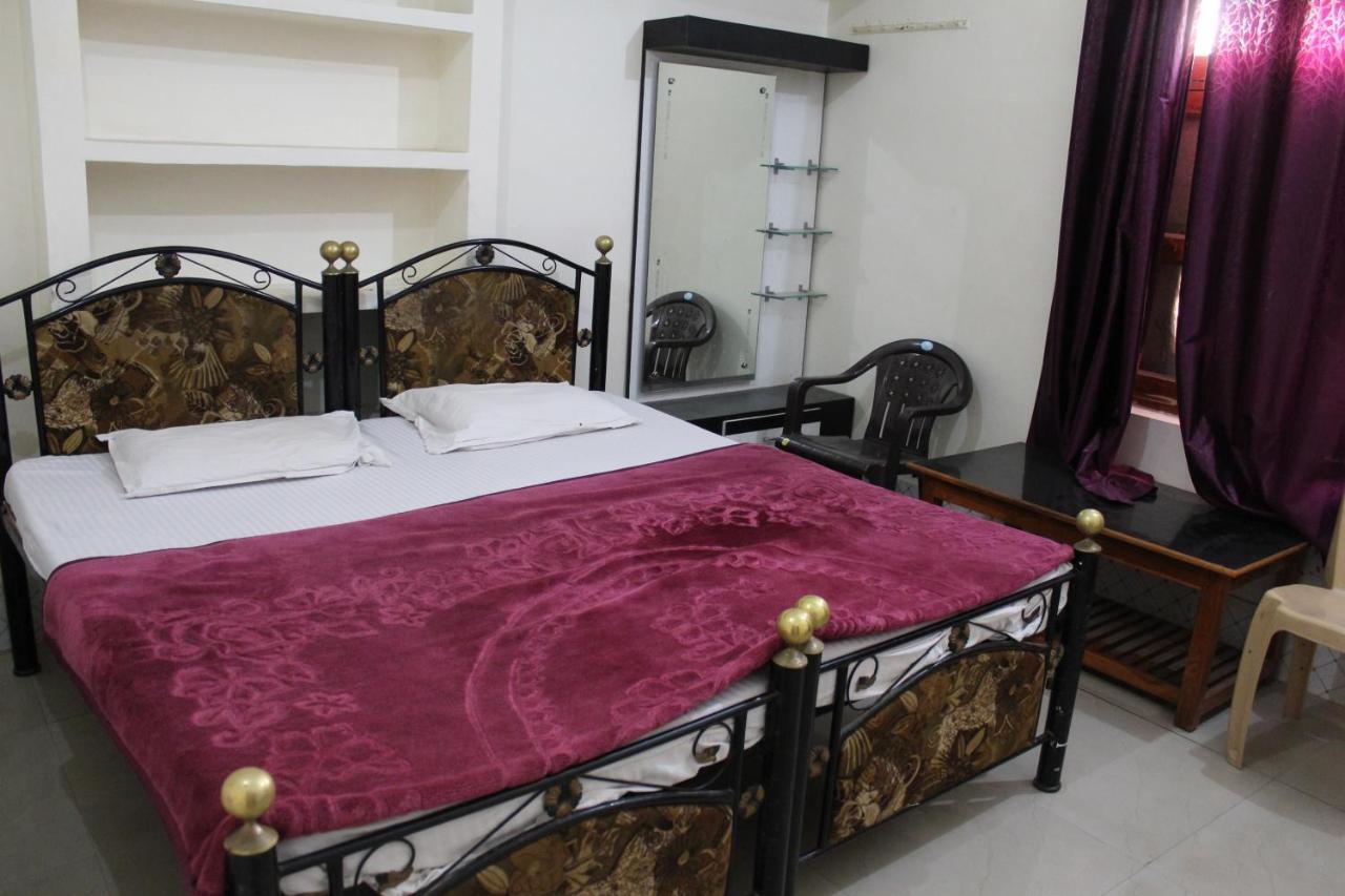 Sunset Backpackers Hostel Orchha Exterior foto